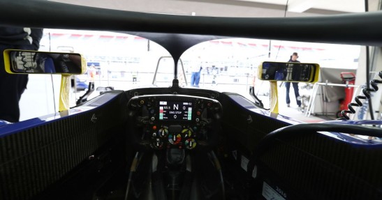 Osłona na kokpit bolidu F1 wytrzyma ciężar piętrowego autobusu