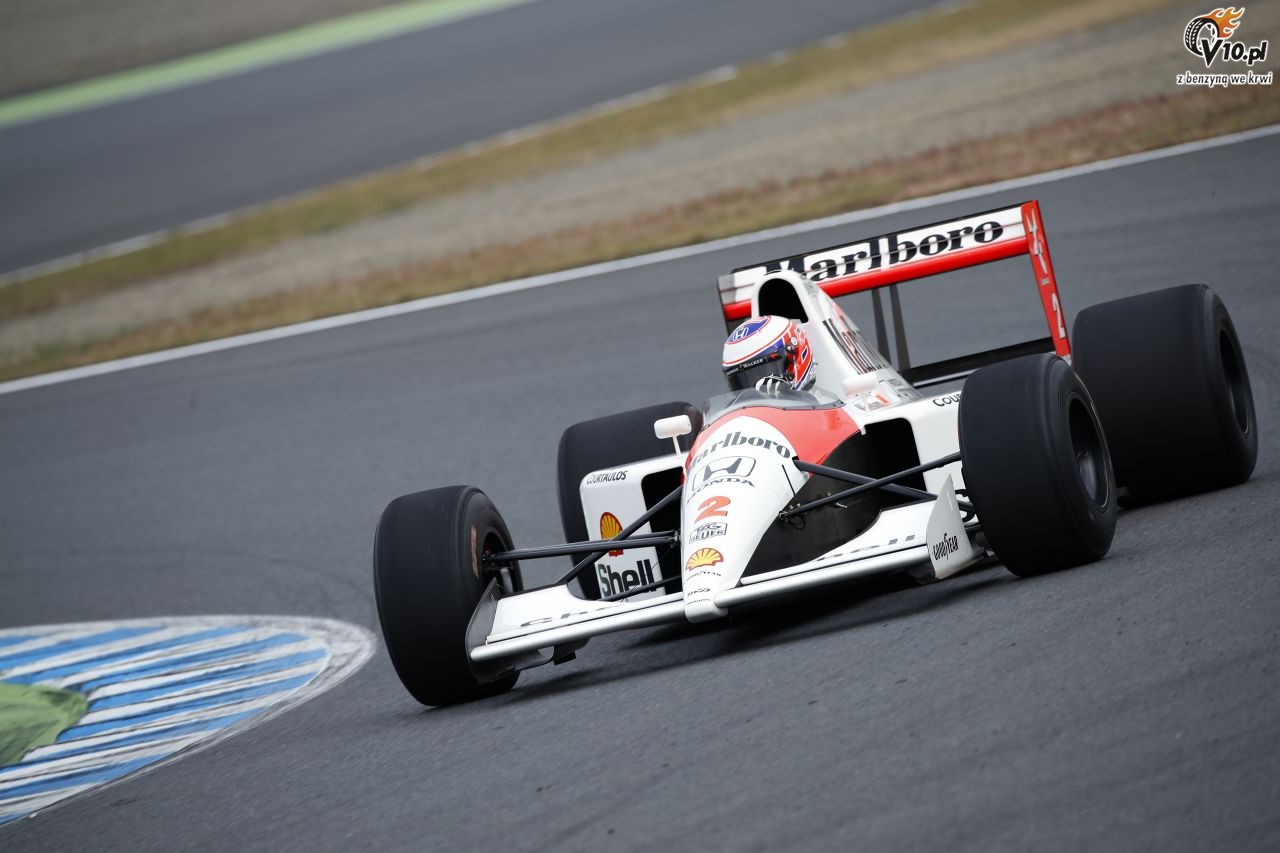Alonso na dwch koach obok mistrza wiata MotoGP
