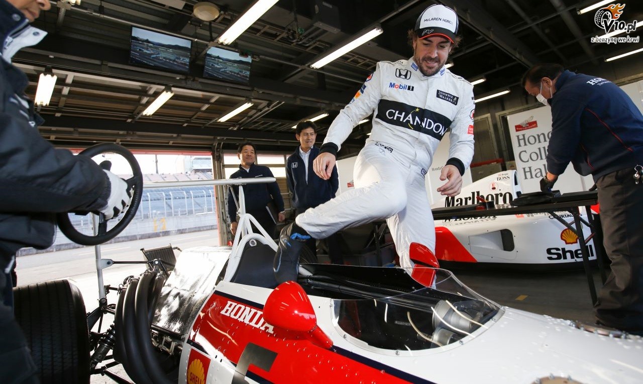 Alonso na dwch koach obok mistrza wiata MotoGP