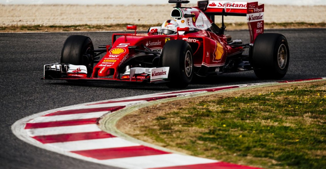 Vettel i Ferrari najszybsi pierwszego dnia testów F1 przed sezonem 2016