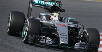 Hamilton chce przycisnąć ostatniego dnia testów F1