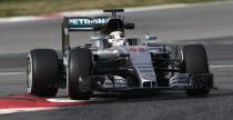 Bolidy F1 nowej generacji na sezon 2017 strasz przecieniami 5,5G na zakrtach