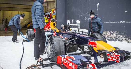 Verstappen, bolid F1 i zjazd w Alpach