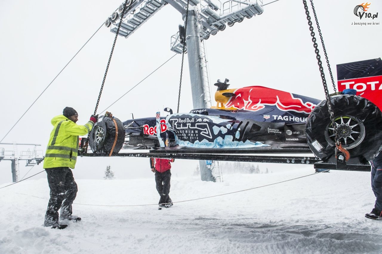 Verstappen, bolid F1 i zjazd w Alpach
