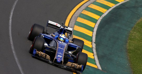 Sauber krytykuje sędziów za puszczenie Magnussenowi płazem kolizji z Ericssonem