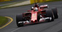 GP Australii - wycig: Vettel pokona Hamiltona