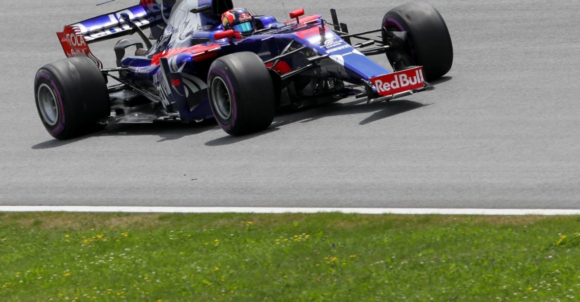 Kwiat ma zachować miejsce w Toro Rosso