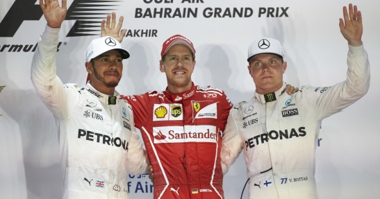 GP Bahrajnu - wyścig: Vettel wygrywa thriller na Sakhir