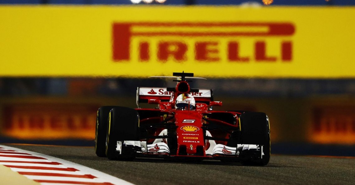 Alonso dalej broni swojego odejścia z Ferrari - ale chciałby jeździć bolidem Vettela