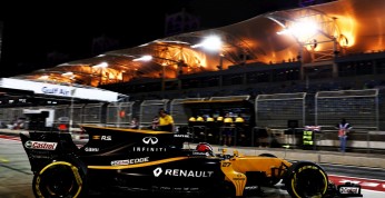 Hulkenberg uniknął kary za przeszkodzenie Hamiltonowi