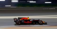 Verstappen przyblokowany przez Mass