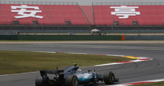 Bottas przeprasza za 'amatorski błąd'