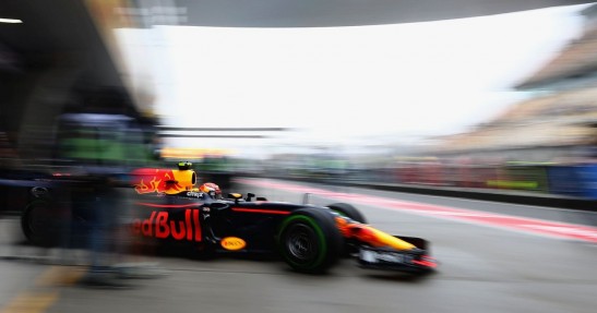 F1 szybsza w Chinach na przejściowych oponach o 7 sekund na okrążeniu
