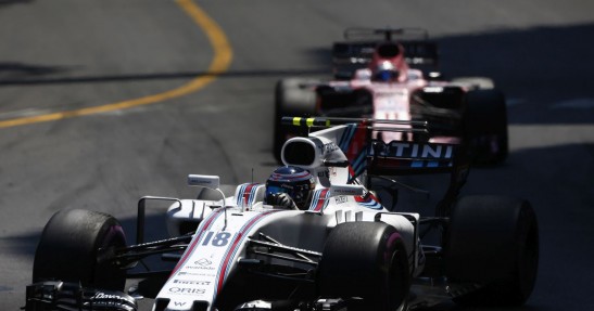 Massa adwokatował ws. Strolla na odprawie kierowców F1. Perez: Jesteś jego ojcem?