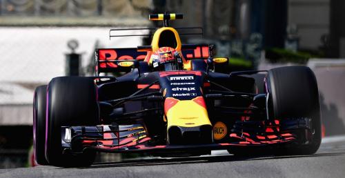 Red Bull wyposażył bolid w skrzydło T