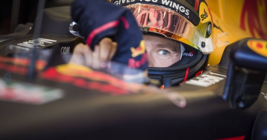 Ogier dosiada bolid F1