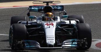 Testy F1 po GP Bahrajnu: Hamilton najszybszy pierwszego dnia, 1/3...