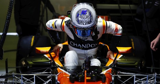 Alonso nie zamierza opuścić F1 przez brak wyników