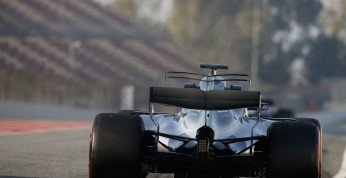 Mercedes zaprzecza pogłosce o problemie z wałem korbowym