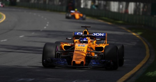 McLaren jeszcze nie wprowadził całego przygotowanego pakietu poprawek do bolidu na start sezonu