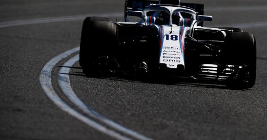 GP Australii - 2. trening: Hamilton doganiany przez rywali