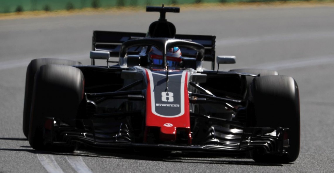 Alonso o bolidzie Haasa: Mają replikę zeszłorocznego Ferrari
