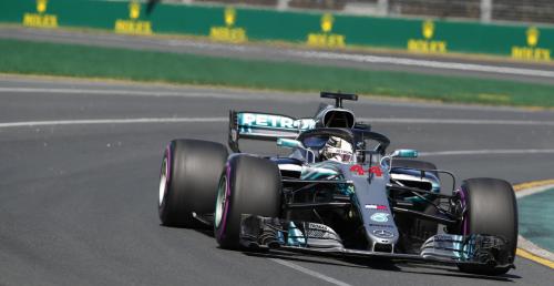 GP Australii - 2. trening: Hamilton doganiany przez rywali