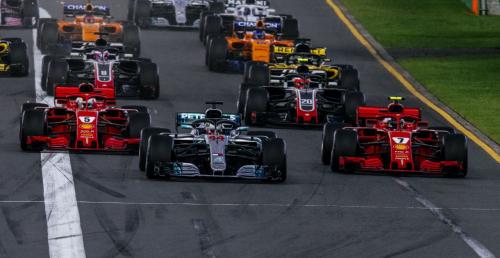 Hamilton: Ferrari dorównuje Mercedesowi mocą w kwalifikacjach