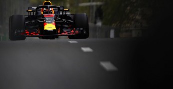 GP Azerbejdżanu - 2. trening: Ricciardo wychodzi na czoło stawki