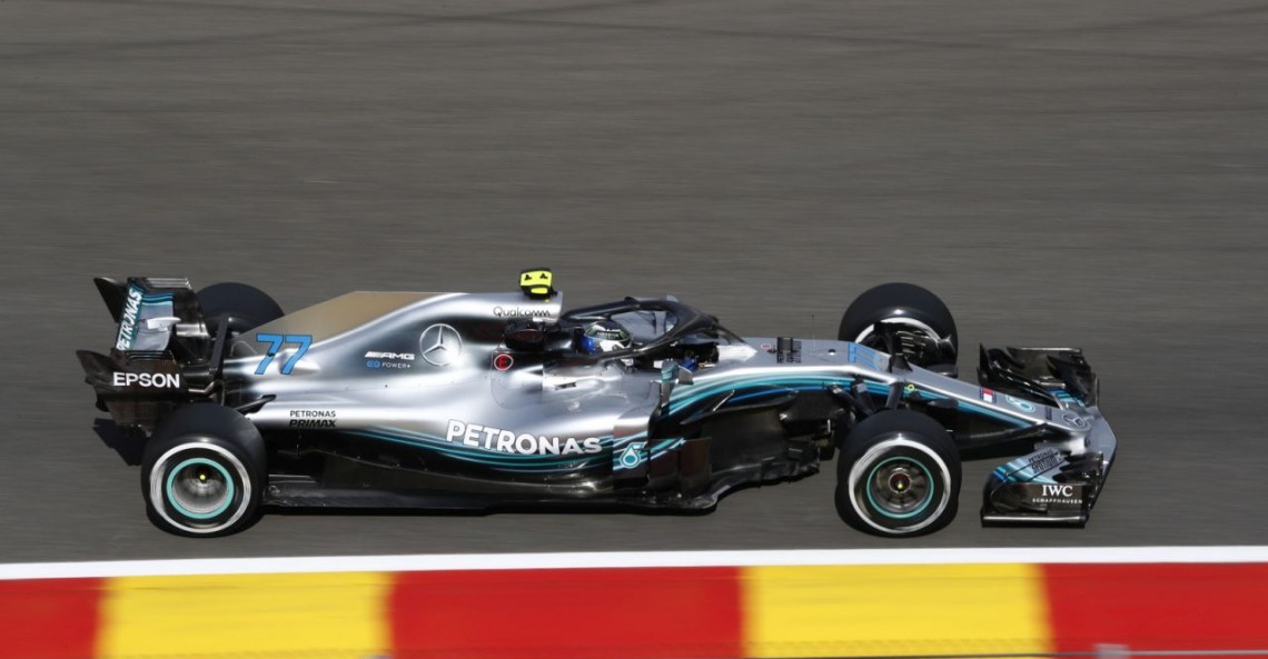 Bottas upomniany przez sędziów