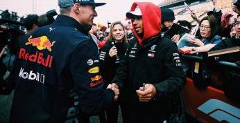 Hamilton i Verstappen podali sobie ręce