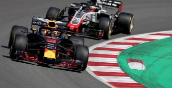 Ricciardo chwali agresję Magnussena na torze