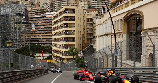 Vettel wyjaśnia, dlaczego nie mógł zaatakować Ricciardo