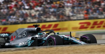Mercedes: Hamilton mógłby wygrać w Niemczech i bez wypadku Vettela