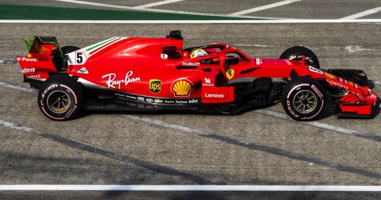 Ferrari zaprzecza, że jeździ z mniejszą mocą silnika