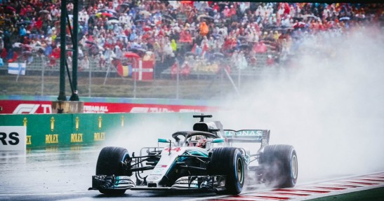 Hamilton zszokowany pole position