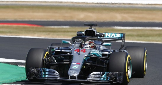 Hamilton cieszy się z przebicia na drugie miejsce