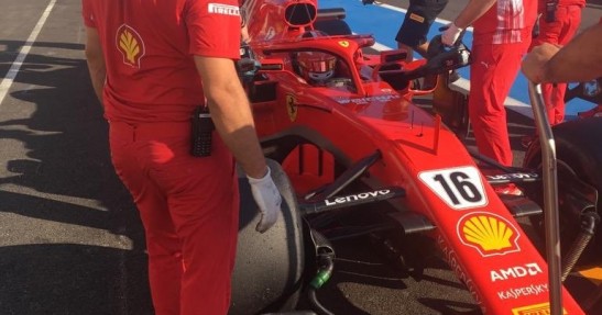 Leclerc już przesiadł się do Ferrari