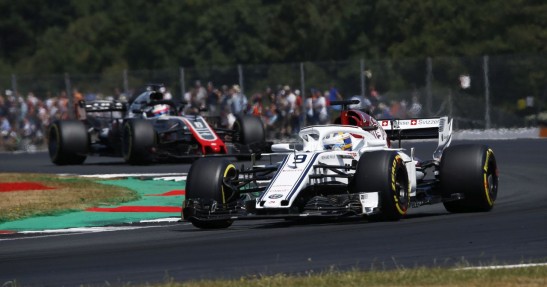Ferrari udostępniło nowo usprawniony silnik Haasowi i Sauberowi, samo użyje go później