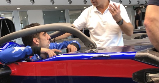 Buemi przymierzył fotel w Toro Rosso