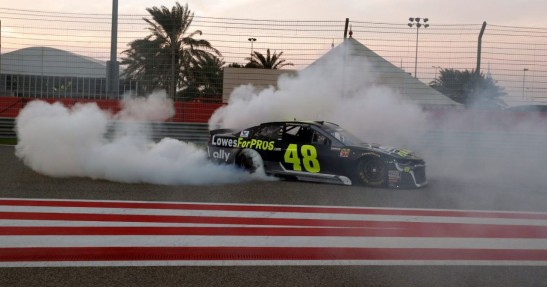 Alonso poprowadził samochód NASCAR, Johnson bolid F1