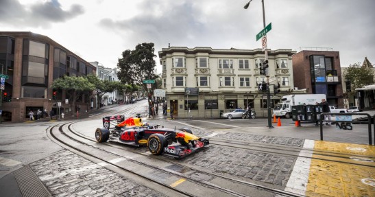 Ricciardo przemierza Amerykę bolidem F1