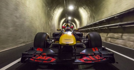 Ricciardo przemierza Amerykę bolidem F1