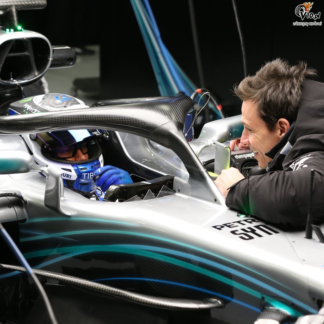 Hamilton oczarowany nowym bolidem Mercedesa