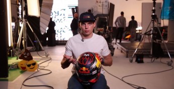 Wideo: Verstappen prezentuje nowy kask na sezon 2018