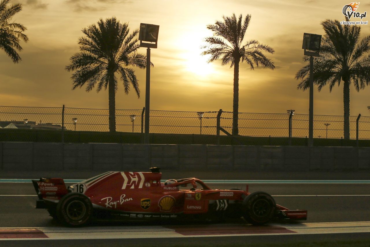 Leclerc komentuje 'emocjonalny' debiut w roli kierowcy Ferrari