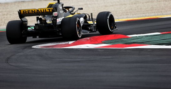 Nowe 'dmuchane skrzydło' ciekawostką w bolidzie Renault