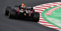 Hamilton ostrzega Ricciardo przed zraeniem do siebie Red Bulla