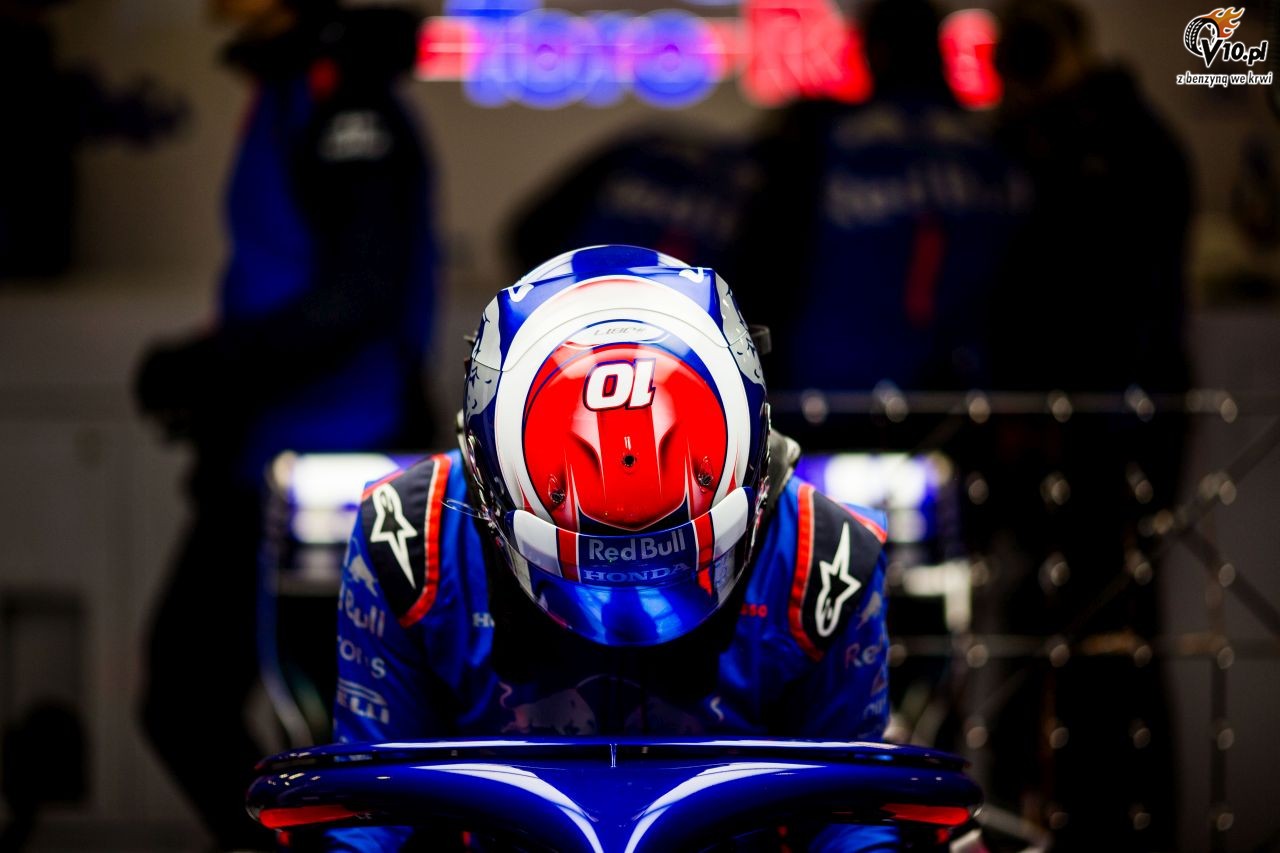 Gasly porwa kombinezon przez Aureol