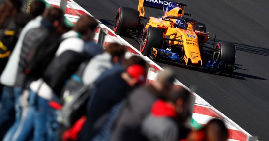 McLaren jeszcze nie wprowadził całego przygotowanego pakietu poprawek do bolidu na start sezonu